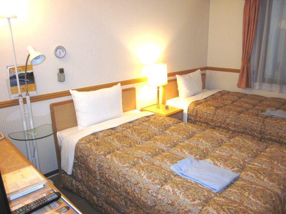 Toyoko Inn Hakata-Guchi Ekimae Fukuoka  Pokój zdjęcie